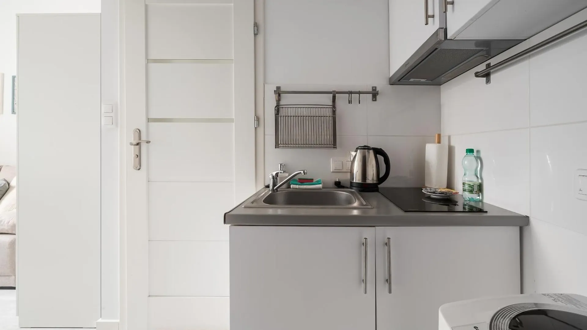 Apartment Tamka Powisle Blue Studio Warsaw